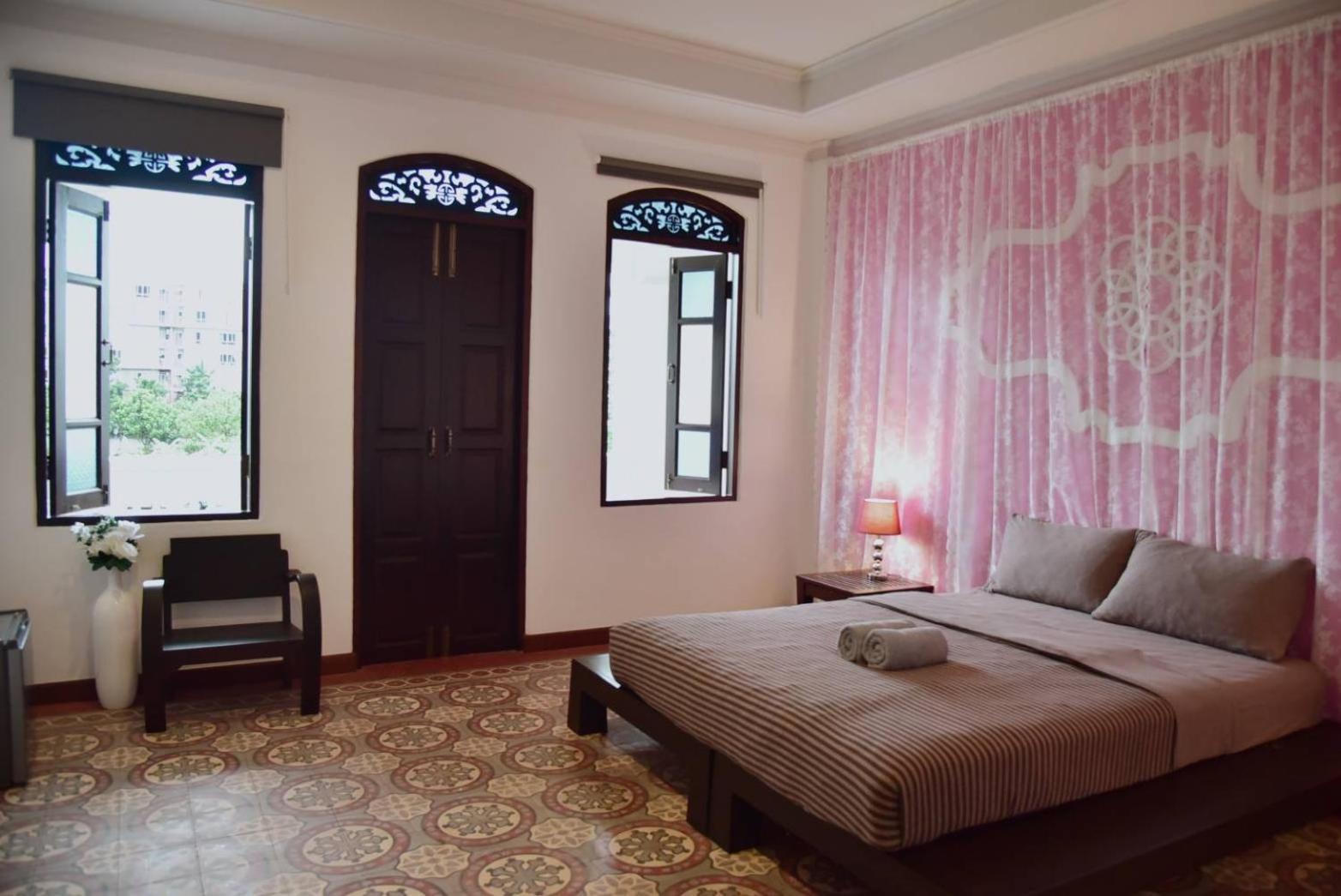 Botan Boutique Hotel Patong Exterior foto
